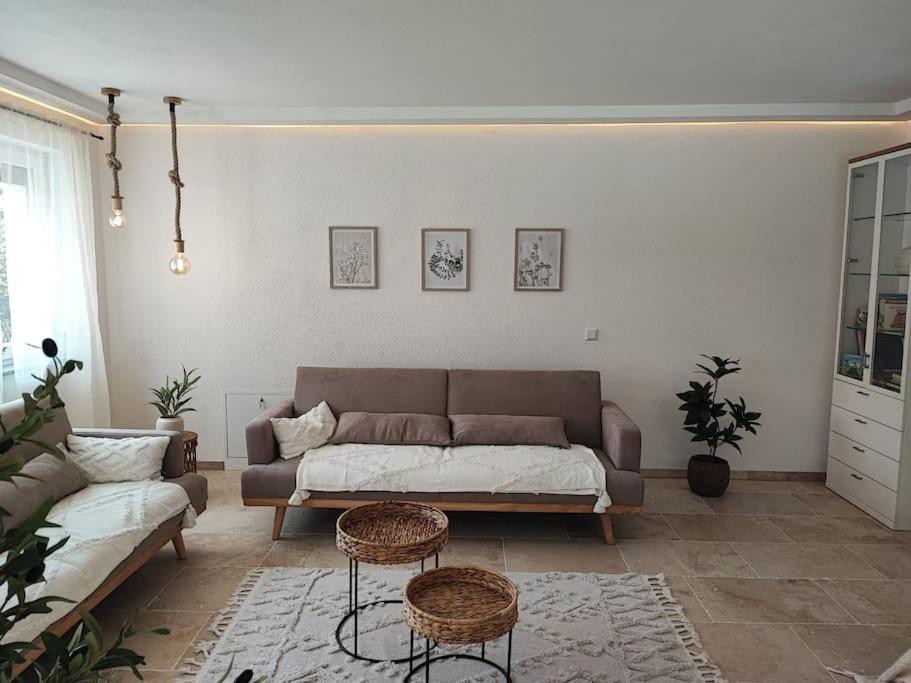 -Stadthaus Ida- Mit Grosser Dachterasse, Am Schlosspark, Luftkurort Kisslegg, Boxspringbetten, Kaffeevollautomat, Smarttv, Familienfreundlich, Grosszuegig, Zentral Buitenkant foto
