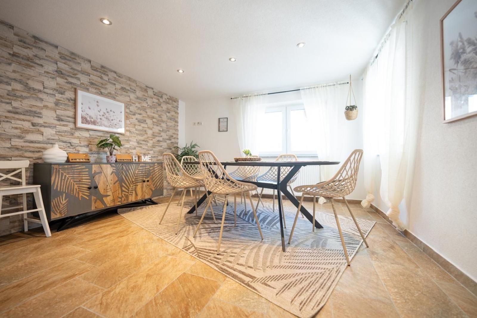 -Stadthaus Ida- Mit Grosser Dachterasse, Am Schlosspark, Luftkurort Kisslegg, Boxspringbetten, Kaffeevollautomat, Smarttv, Familienfreundlich, Grosszuegig, Zentral Buitenkant foto